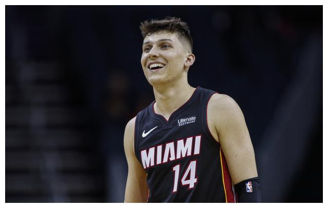 背景和球员 背景和球员