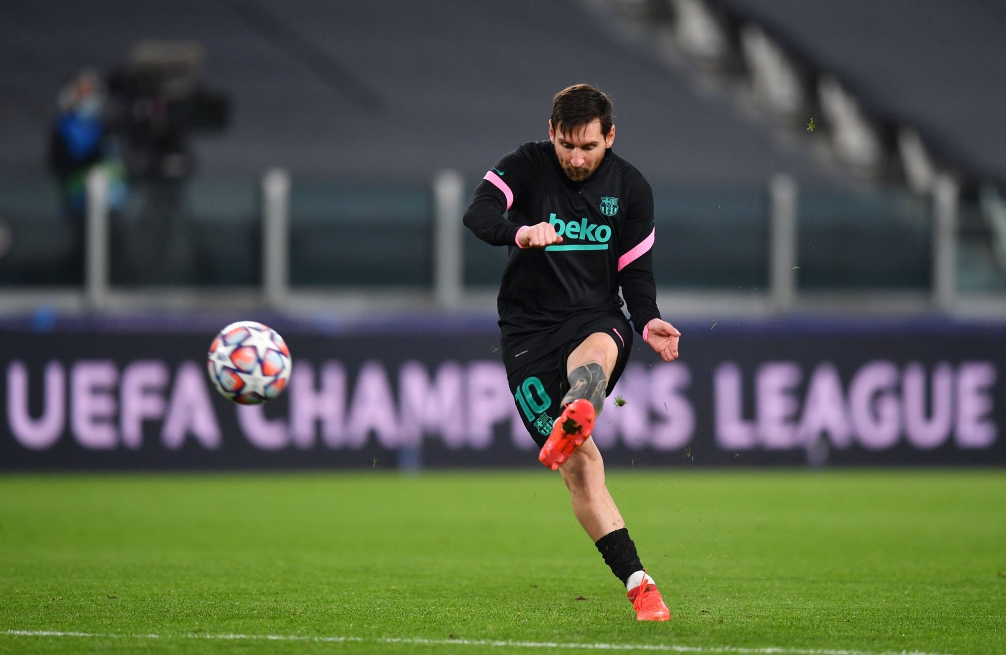 不仅体现在 不仅体现在